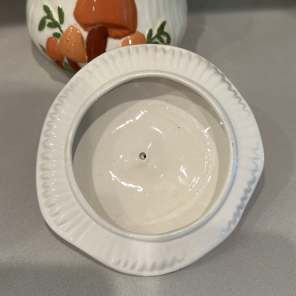 Mushroom small canister cookie jar vintage Arnel’s decor kitchen cottagecore - Picture 7 of 14